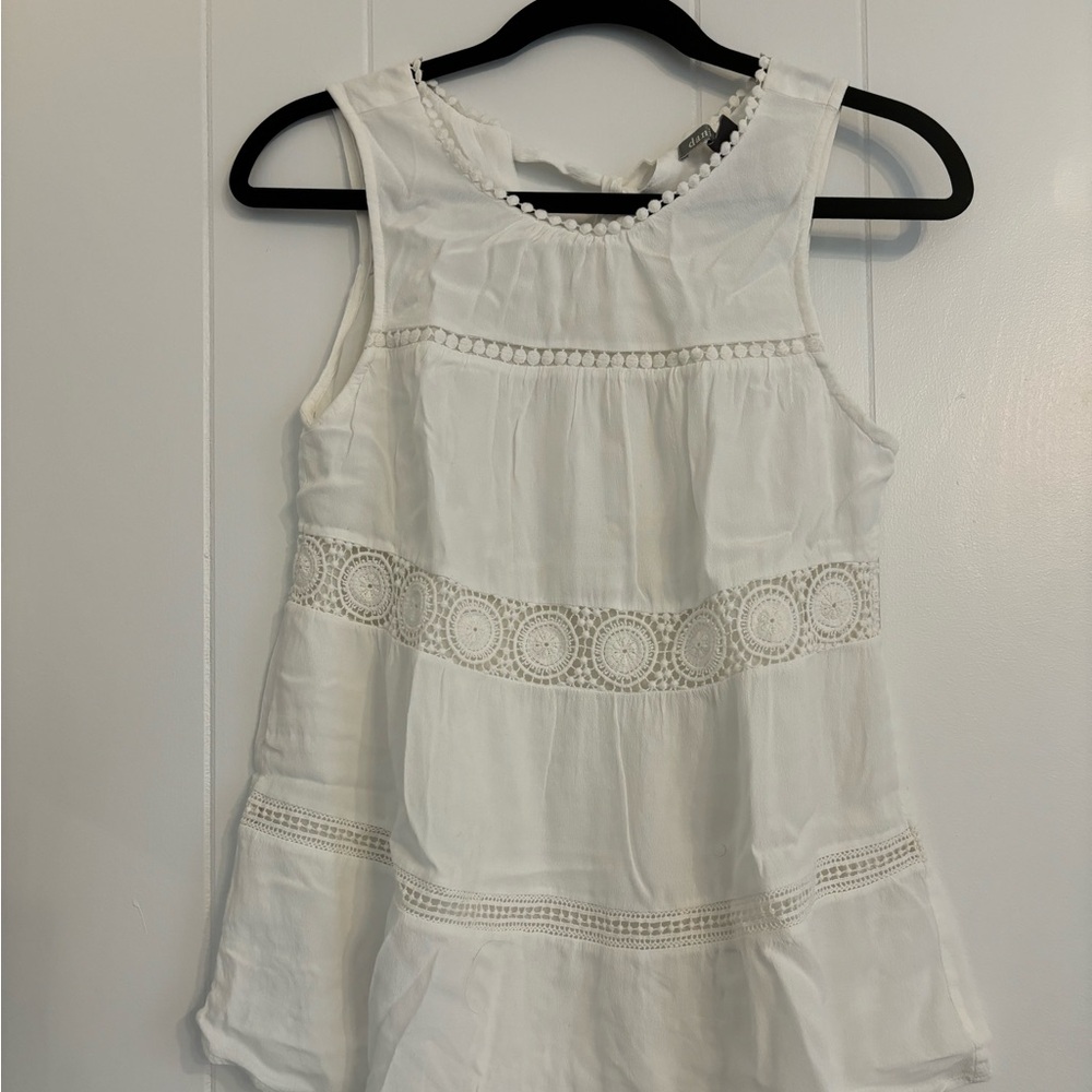 daniel rainn for a pea in the pod white maternity shirt